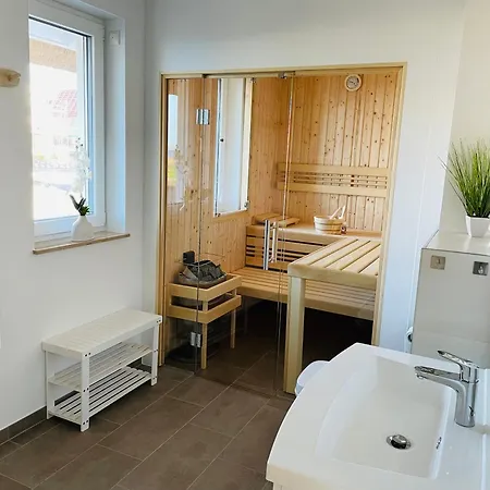 بيت للعطل Reetdach-ferienhaus 