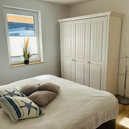 بيت للعطل Reetdach-ferienhaus 